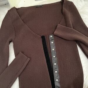 NEW Sisley Benetton Wool Ribbed Velvet V-neck Snap Front Ballet Sweater Small N…